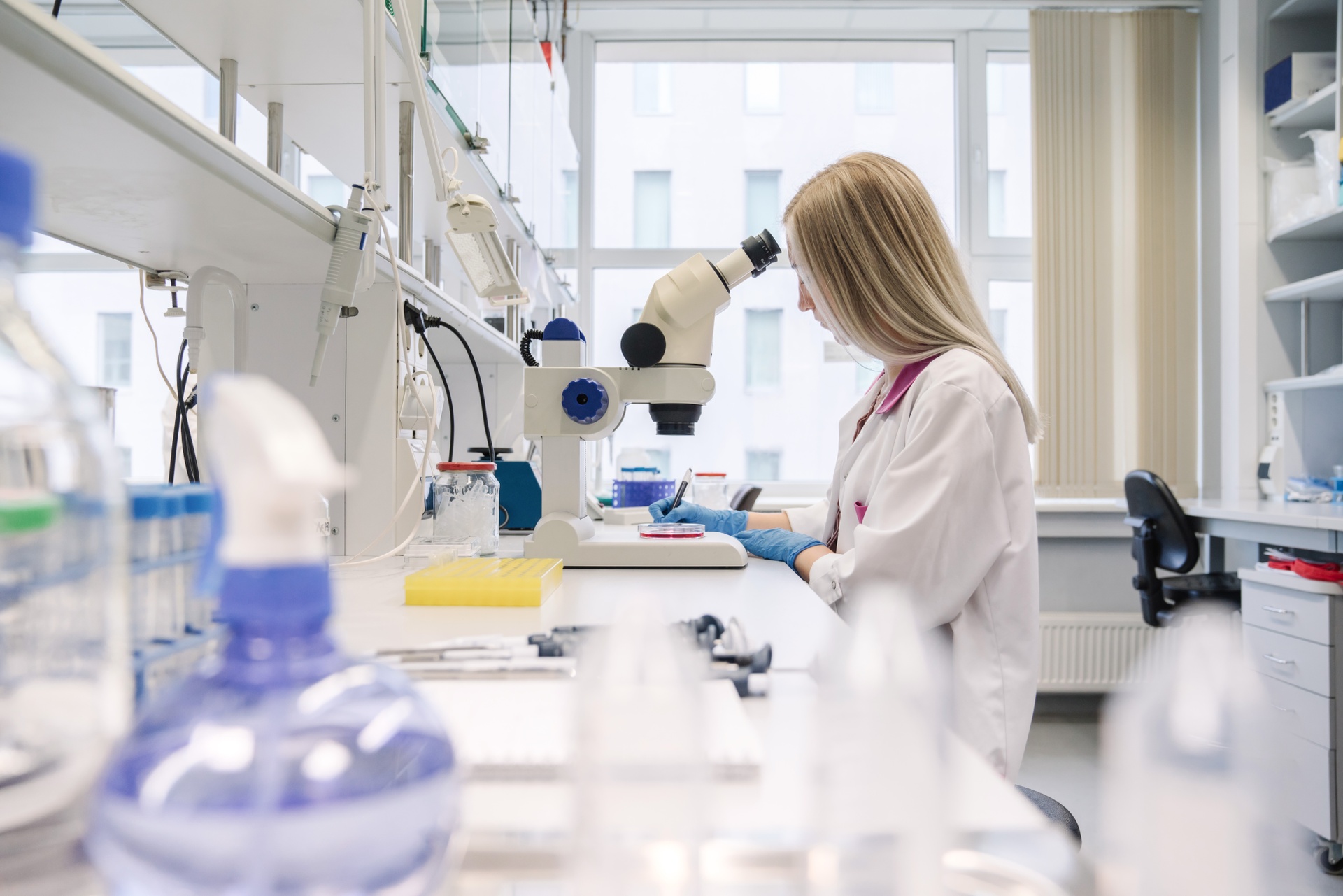 Student in Chemistry and Biotechnology Lab